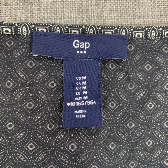 Gap Button‎ Down Sleeveless Blouse Black White Medium Lightweight V-Neckline - Picture 3 of 10